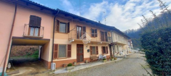 3 bedrooms House in Asti, Italy No. 118251 14