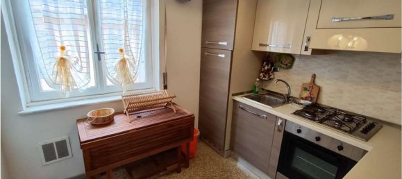 Квартира с 2 комнатами в Рапалло, Италия № 191752 2