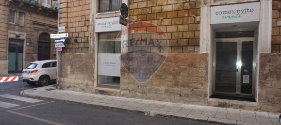 Gewerbliche Immobilie in Ragusa, Italy 88m², Nr. 64382 4