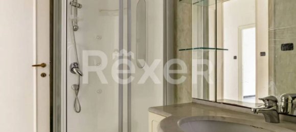 3-Zimmer Wohnung in Genoa, Italy, Nr. 143734 34