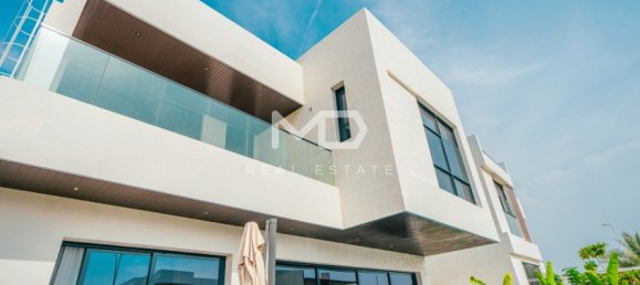 Villa de 4 dormitorios en Yas Island, UAE No. 47643 55