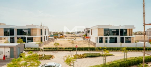 Villa de 4 dormitorios en Yas Island, UAE No. 47643 34