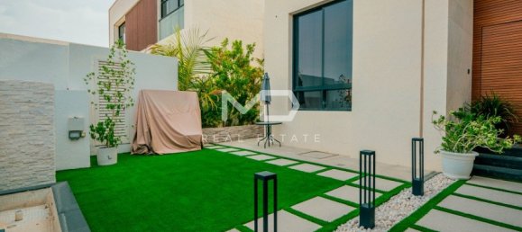 Villa de 4 dormitorios en Yas Island, UAE No. 47643 60