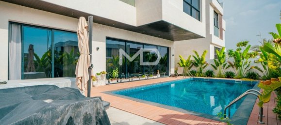 Villa de 4 dormitorios en Yas Island, UAE No. 47643 54