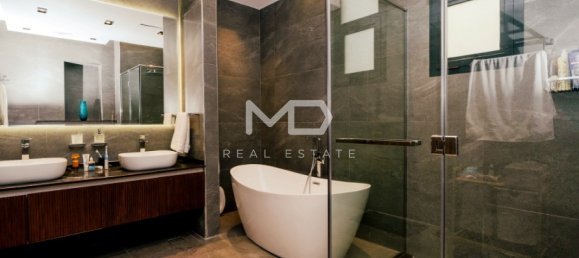 Villa de 4 dormitorios en Yas Island, UAE No. 47643 12