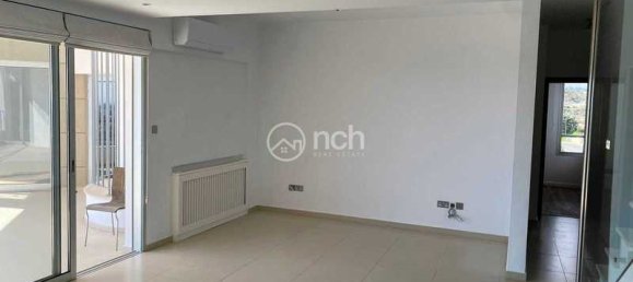 4 Schlafzimmer Penthouse in Germasogeia, Cyprus, Nr. 8215 3