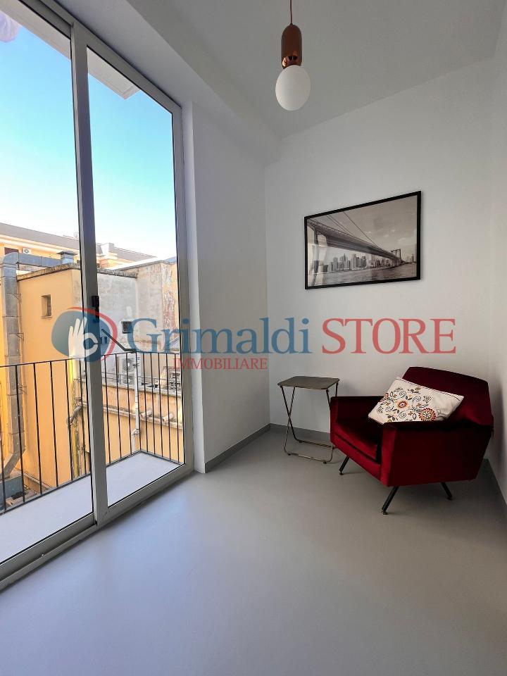 6 rooms Apartment in Lecce, Italy No. 121739
