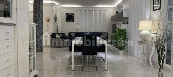 4 Schlafzimmer Villa in Falciano del Massico, Italy, Nr. 328172 11