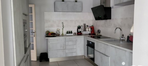 5غرفة منزل في Saint-Andre-les-Vergers, France رقم 243081 7