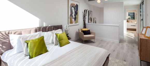 4 bedrooms Townhouse in San Roque, Spain No. 2930 9