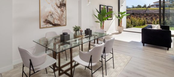 4 bedrooms Townhouse in San Roque, Spain No. 2930 15