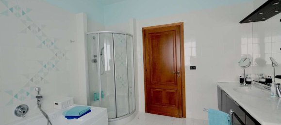 8 bedrooms Villa in Rosta, Italy No. 379506 12