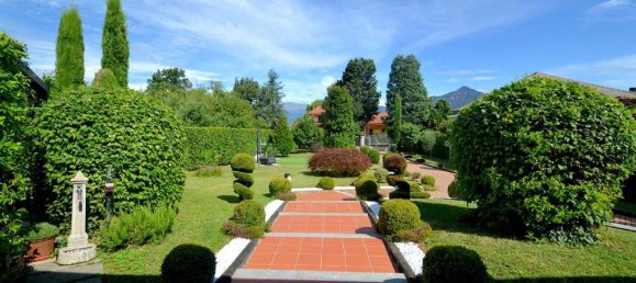 8 bedrooms Villa in Rosta, Italy No. 379506 2