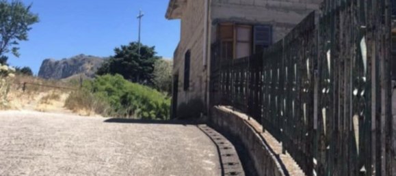 7 rooms Villa in Monreale, Italy No. 251263 2