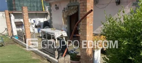 3 rooms Apartment in Rome, Italy No. 189084 4