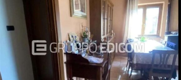 3 rooms Apartment in Rome, Italy No. 189084 5