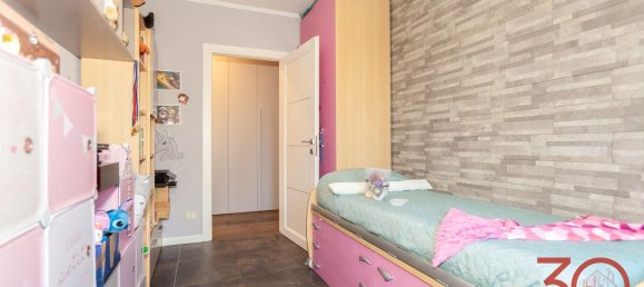 Apartamento T4 em Mozzate, Italy N.º 329762 40