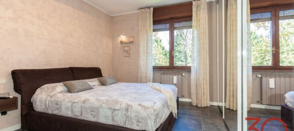 Apartamento T4 em Mozzate, Italy N.º 329762 26