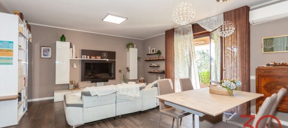 Apartamento T4 em Mozzate, Italy N.º 329762 2