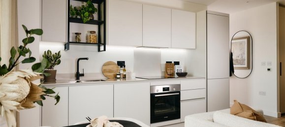 Studio in Watford, United Kingdom No. 6827 22