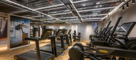 Studio in Watford, United Kingdom No. 6827 37