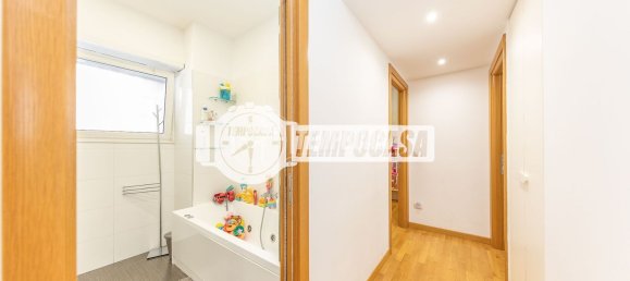 4 bedrooms Apartment in Rome, Italy No. 325102 31