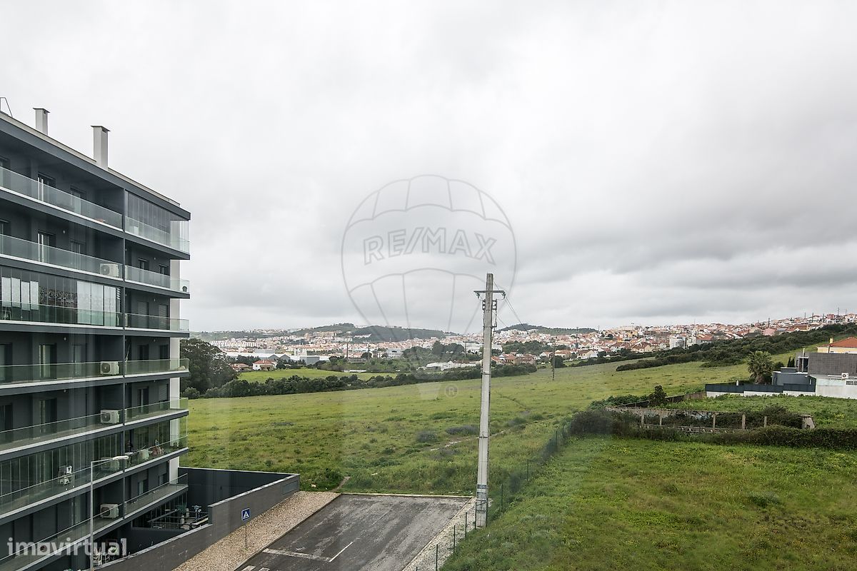 Apartamento de 3 dormitorios en Odivelas, Portugal No. 256313