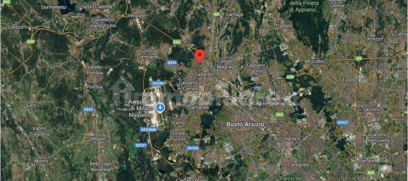 5 rooms Commercial property in Gallarate, Italy No. 341868 4