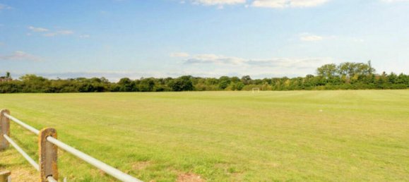 3 bedrooms House in Hayes, United Kingdom No. 5079 25