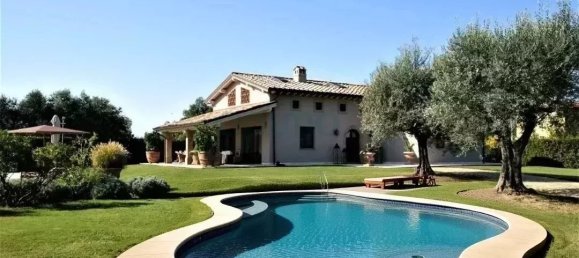 3 bedrooms Villa in Olbia, Italy No. 270886 22