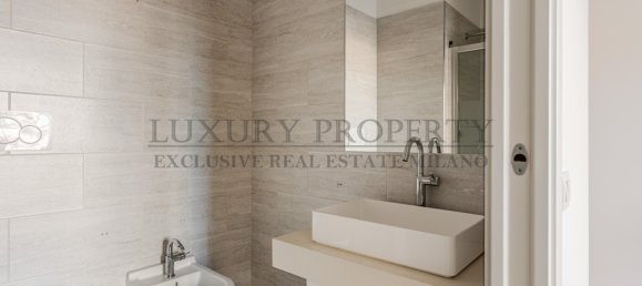 Apartamento T3 em Milan, Italy N.º 249991 22