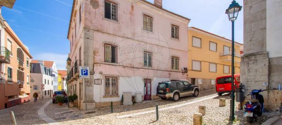 9 bedrooms Building in Cascais, Portugal No. 127895 2