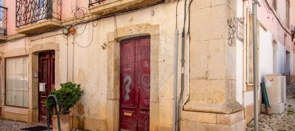 9 bedrooms Building in Cascais, Portugal No. 127895 4