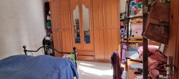 6 rooms House in Colle di Val d'Elsa, Italy No. 33661 10