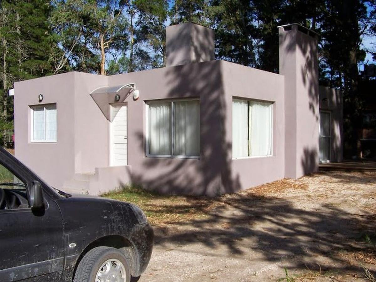 2 bedrooms House in Mar del Plata, Argentina No. 74956