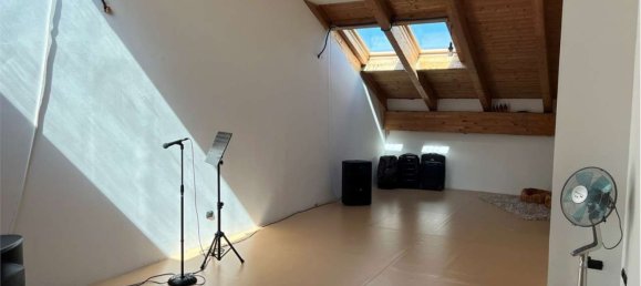 7 rooms Apartment in Pino Torinese, Italy No. 206289 17