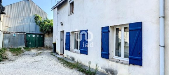 Adosado de 3 dormitorios en Bourges, France No. 246529 3