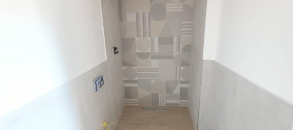 4 rooms House in Scandicci, Italy No. 112132 26