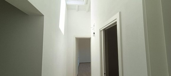 4 rooms House in Scandicci, Italy No. 112132 10