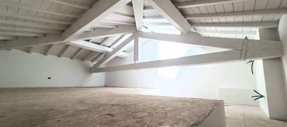 4 rooms House in Scandicci, Italy No. 112132 28