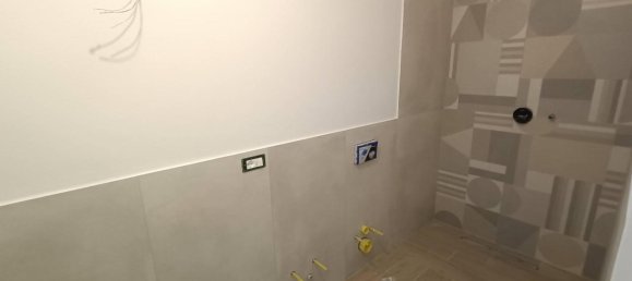 4 rooms House in Scandicci, Italy No. 112132 5