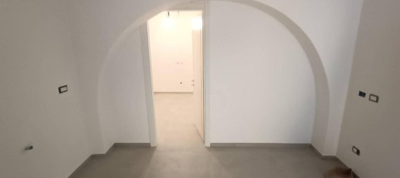 4 rooms House in Scandicci, Italy No. 112132 29