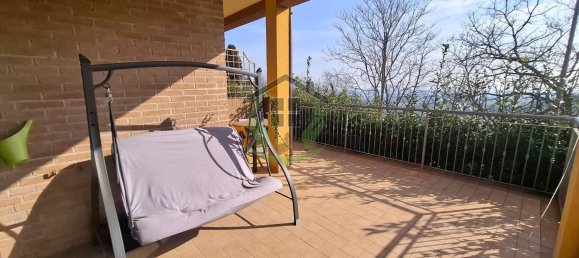 2 rooms Apartment in Mombaroccio, Italy No. 107815 5