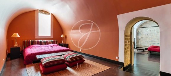 3 bedrooms Apartment in Paris, France No. 185667 16