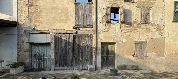 4 rooms House in Colorno, Italy No. 234919 11