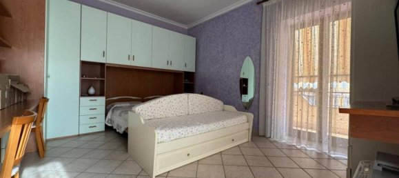 3-Zimmer Wohnung in Giugliano in Campania, Italy, Nr. 31583 12