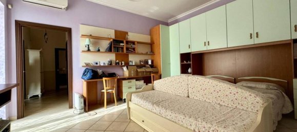 3-Zimmer Wohnung in Giugliano in Campania, Italy, Nr. 31583 9