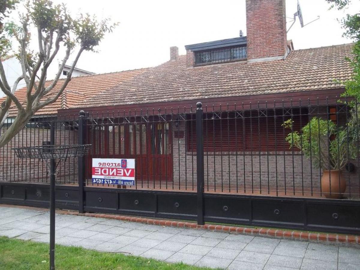 4 chambres Maison à Mar del Plata, Argentina No. 72428