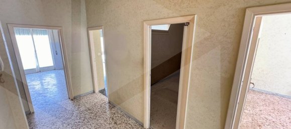 4-Zimmer Wohnung in Barletta, Italy, Nr. 17895 4