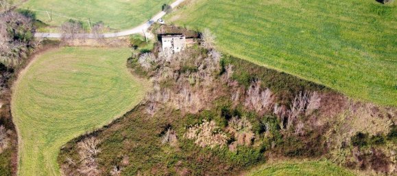 Дом с 8 комнатами в Монтефельчино, Италия № 143784 7